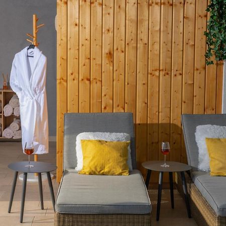 Aparthotel Punta Blu - Pool & Spa Premantura Eksteriør billede
