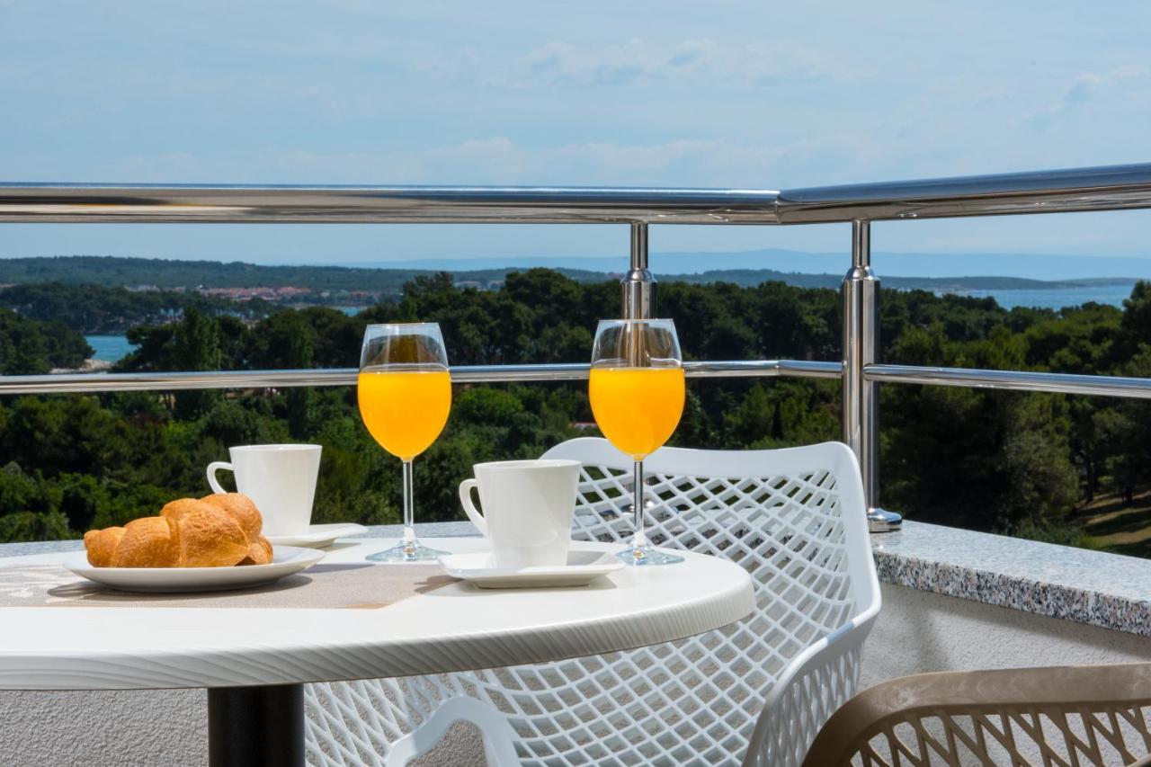 Aparthotel Punta Blu - Pool & Spa Premantura Eksteriør billede