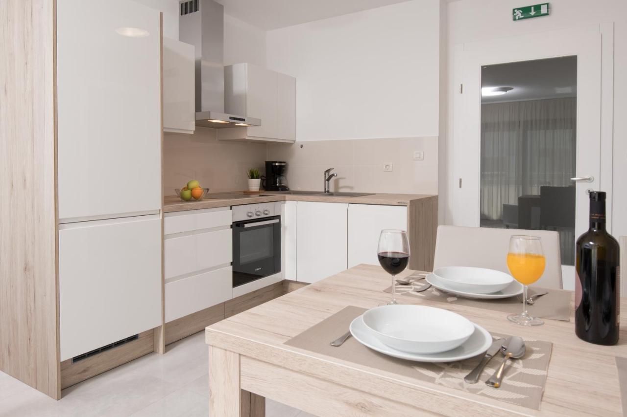 Aparthotel Punta Blu - Pool & Spa Premantura Eksteriør billede
