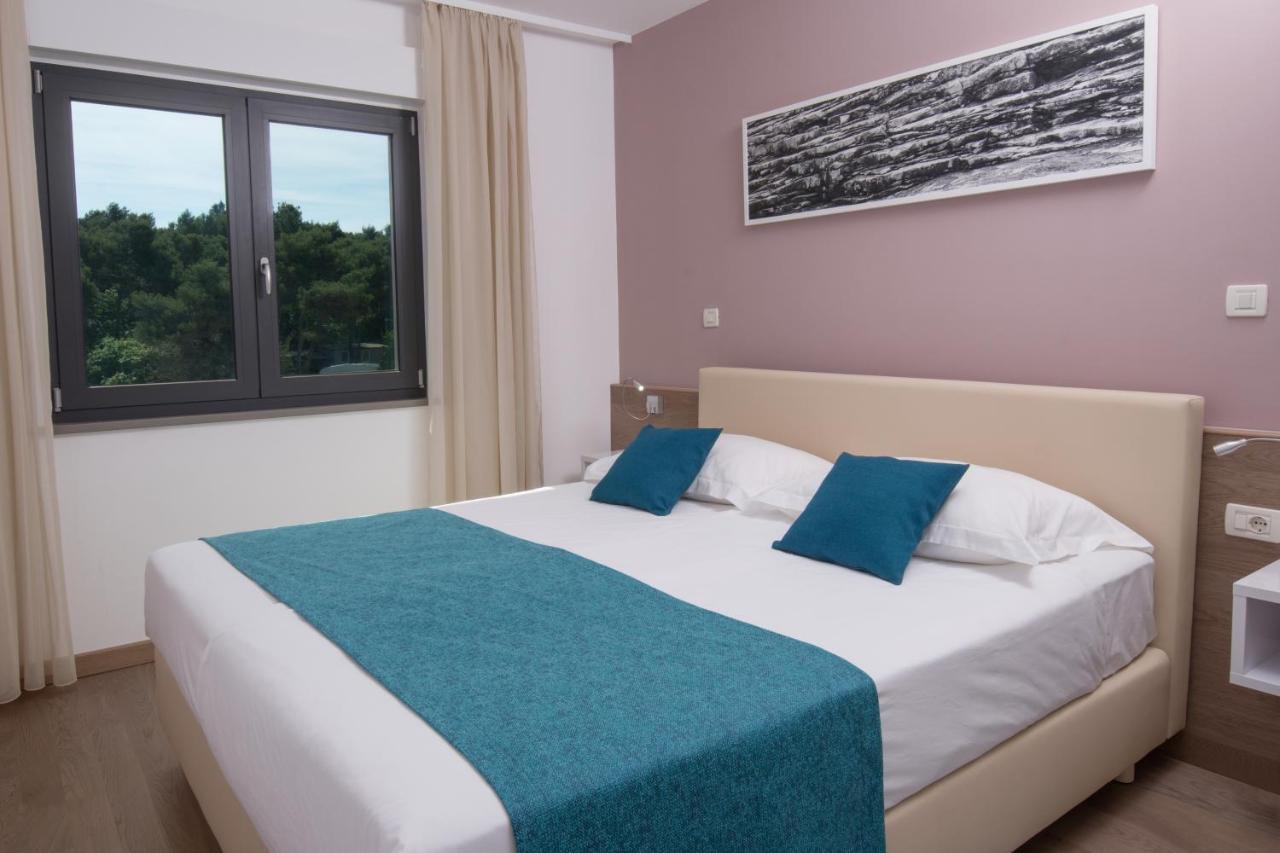 Aparthotel Punta Blu - Pool & Spa Premantura Eksteriør billede