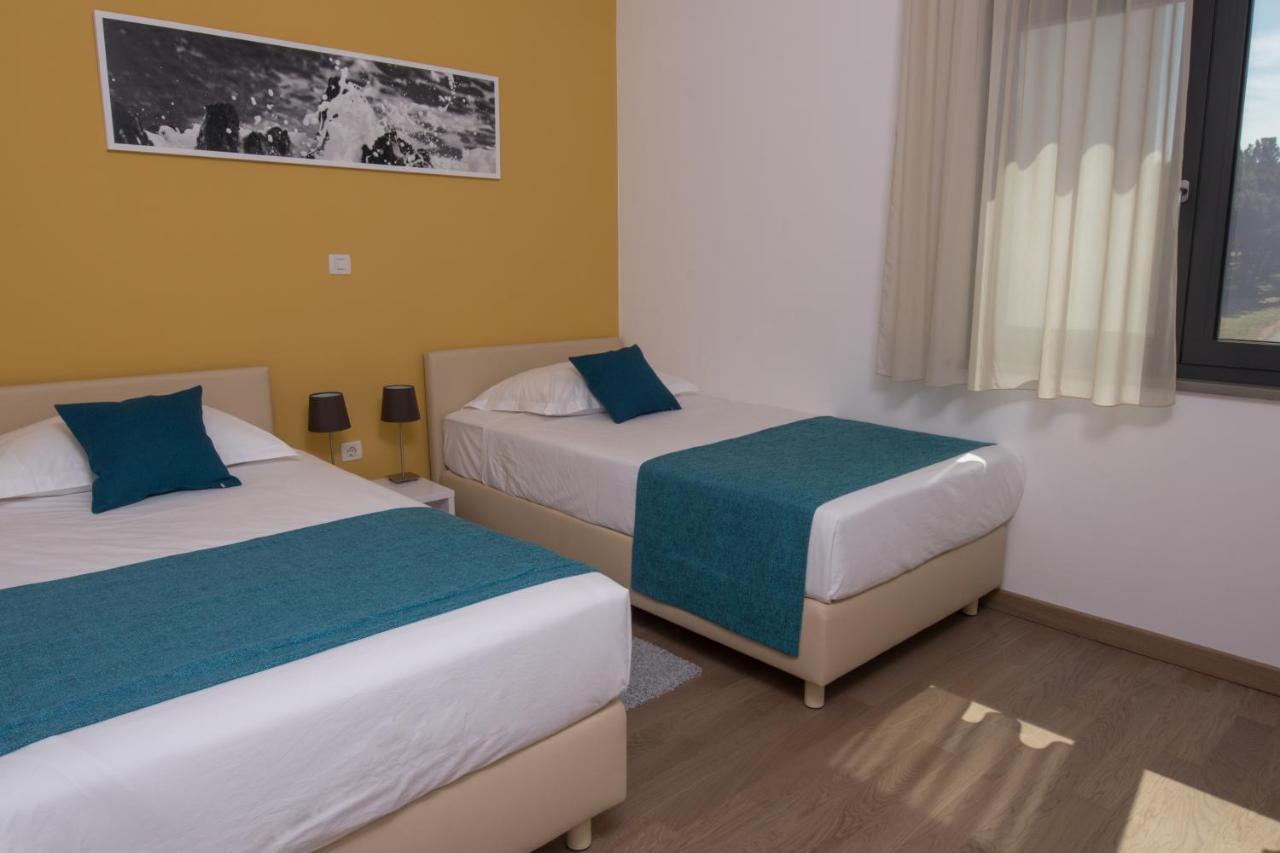 Aparthotel Punta Blu - Pool & Spa Premantura Eksteriør billede