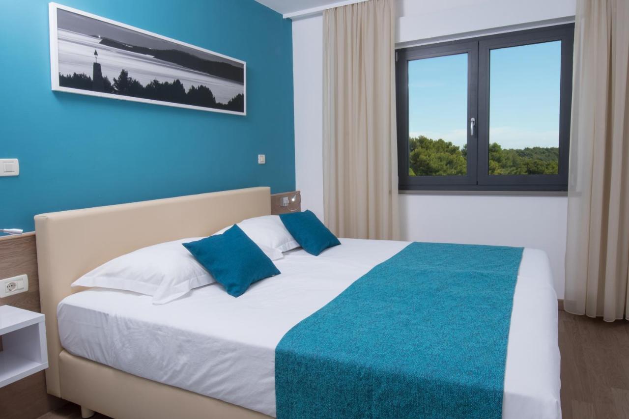 Aparthotel Punta Blu - Pool & Spa Premantura Eksteriør billede